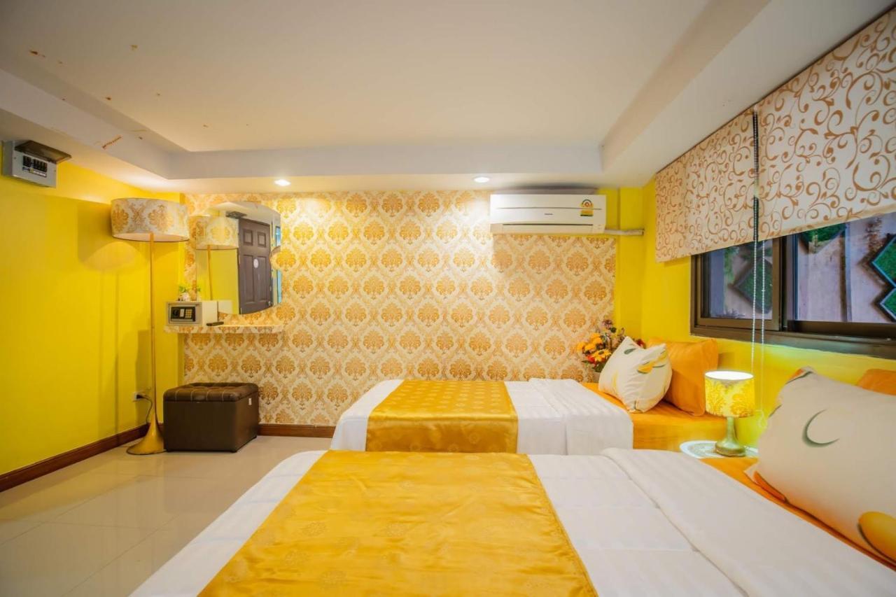 Menulis Coolly House Patong Bed & Breakfast Exterior foto