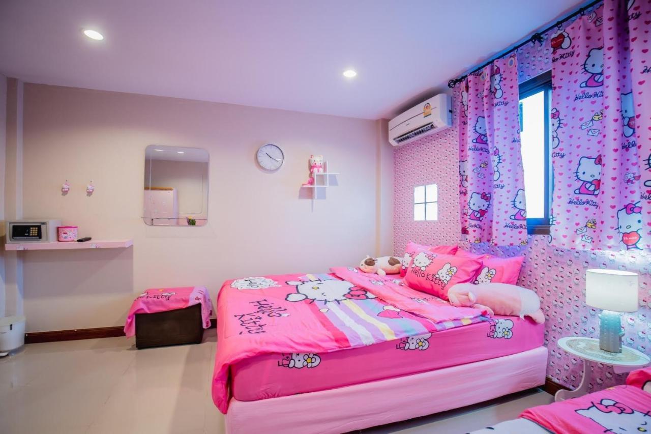 Menulis Coolly House Patong Bed & Breakfast Exterior foto