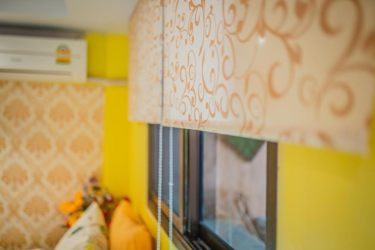 Menulis Coolly House Patong Bed & Breakfast Exterior foto